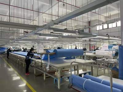上海金山22家“白名單”企業(yè)率先復(fù)工復(fù)產(chǎn)，精準(zhǔn)服務(wù)助力經(jīng)濟(jì)復(fù)蘇